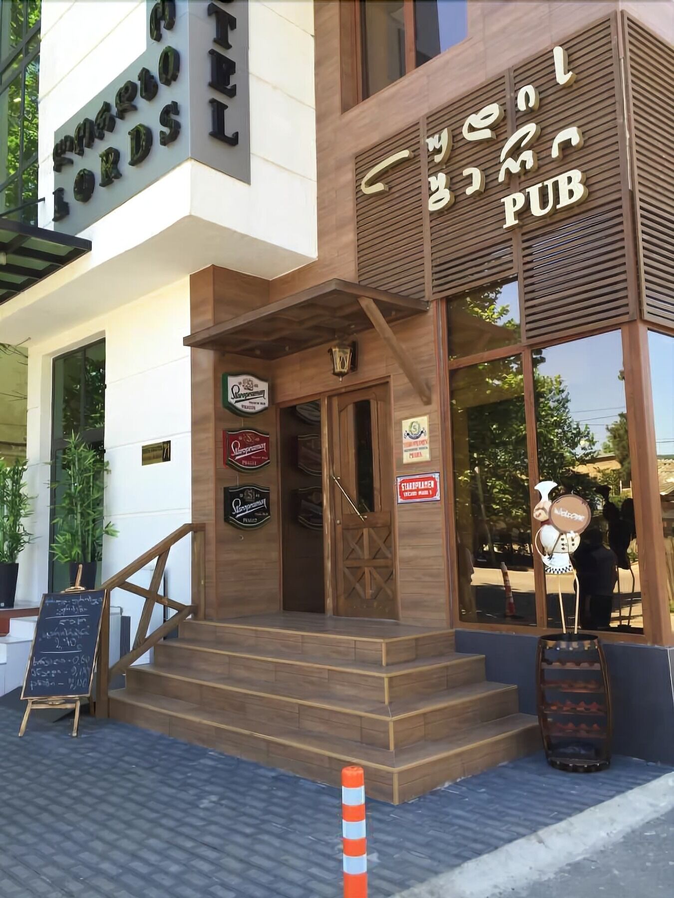 Lords Hotel Tbilisi Exterior foto